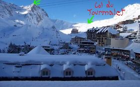 Centre village ; Vue imprenable
